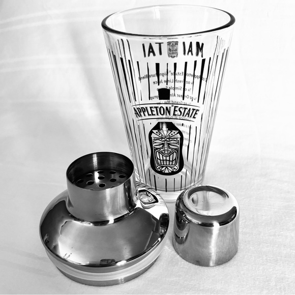 Appleton Estate Rum Tiki Mai Tai Mini Cocktail Shaker & Lowball Glass Set - Picture 3 of 7